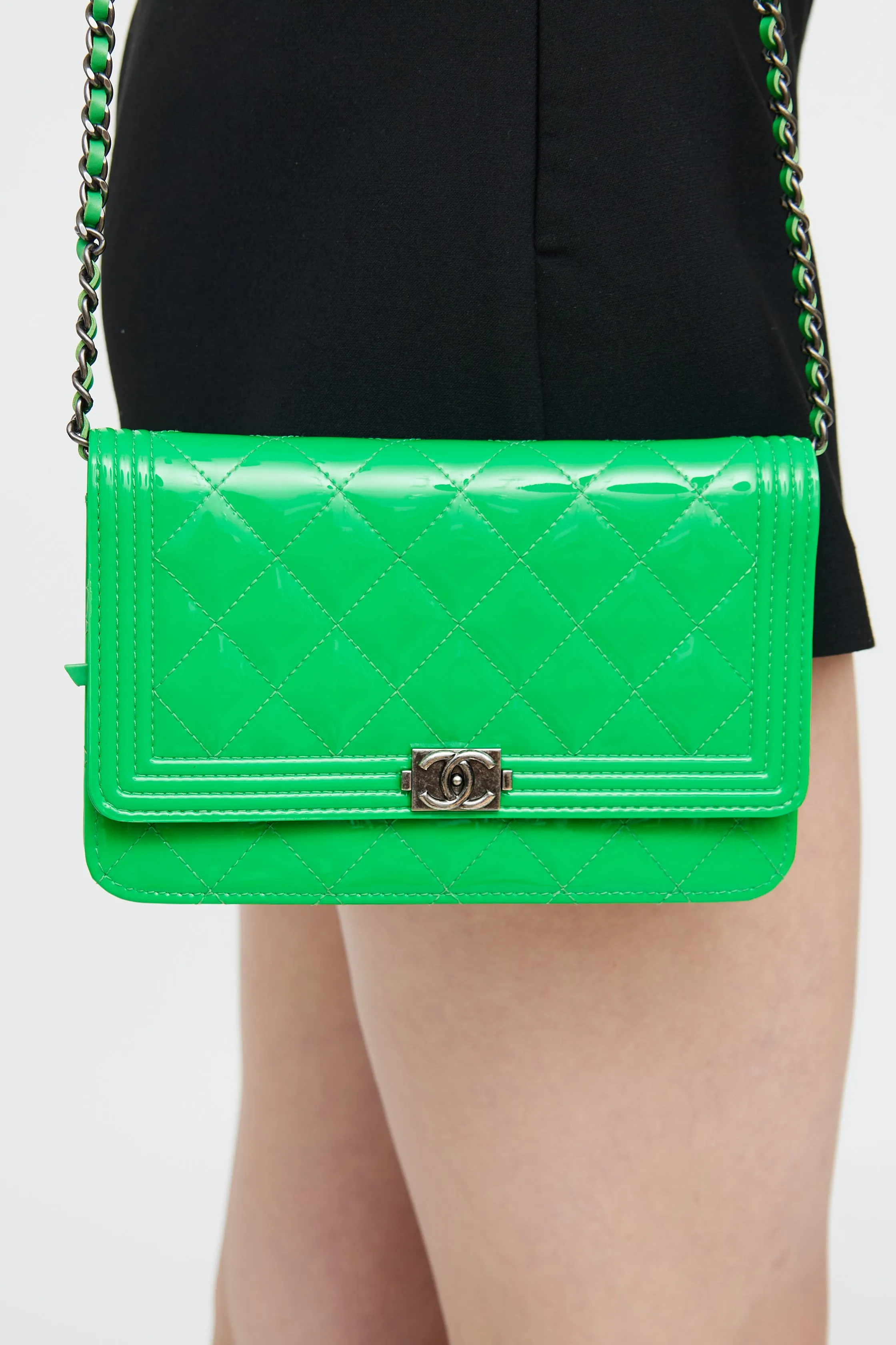 2016 Green Patent Boy Wallet On Chain