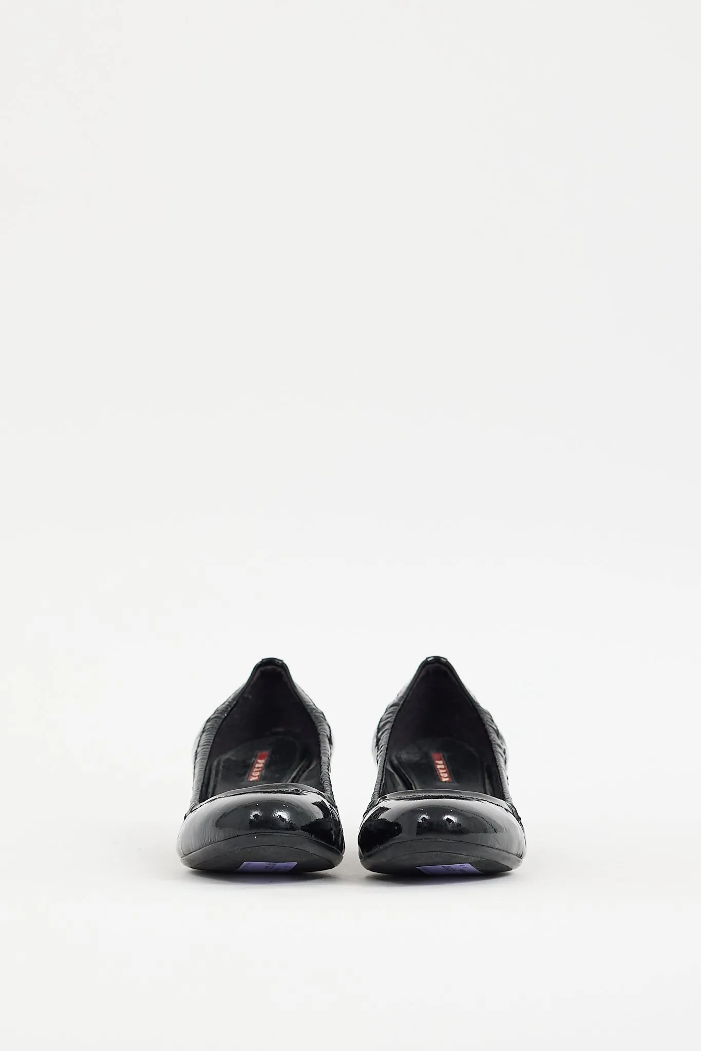 Black Patent Leather Elasticized Pump