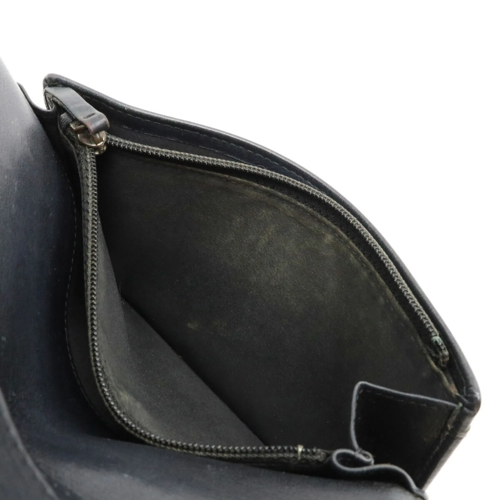CHANEL Camellia Motif Here Mark Bifold Patent Leather Enamel Black A36544