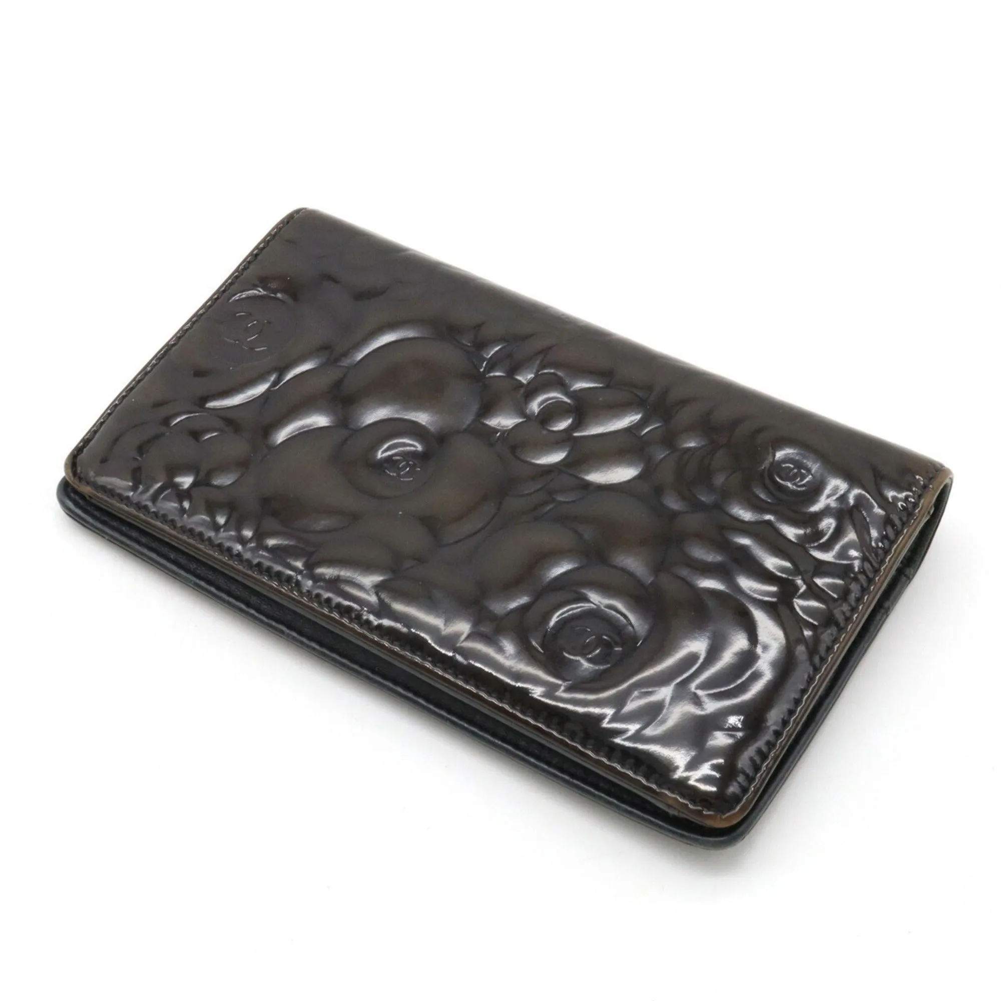 CHANEL Camellia Motif Here Mark Bifold Patent Leather Enamel Black A36544
