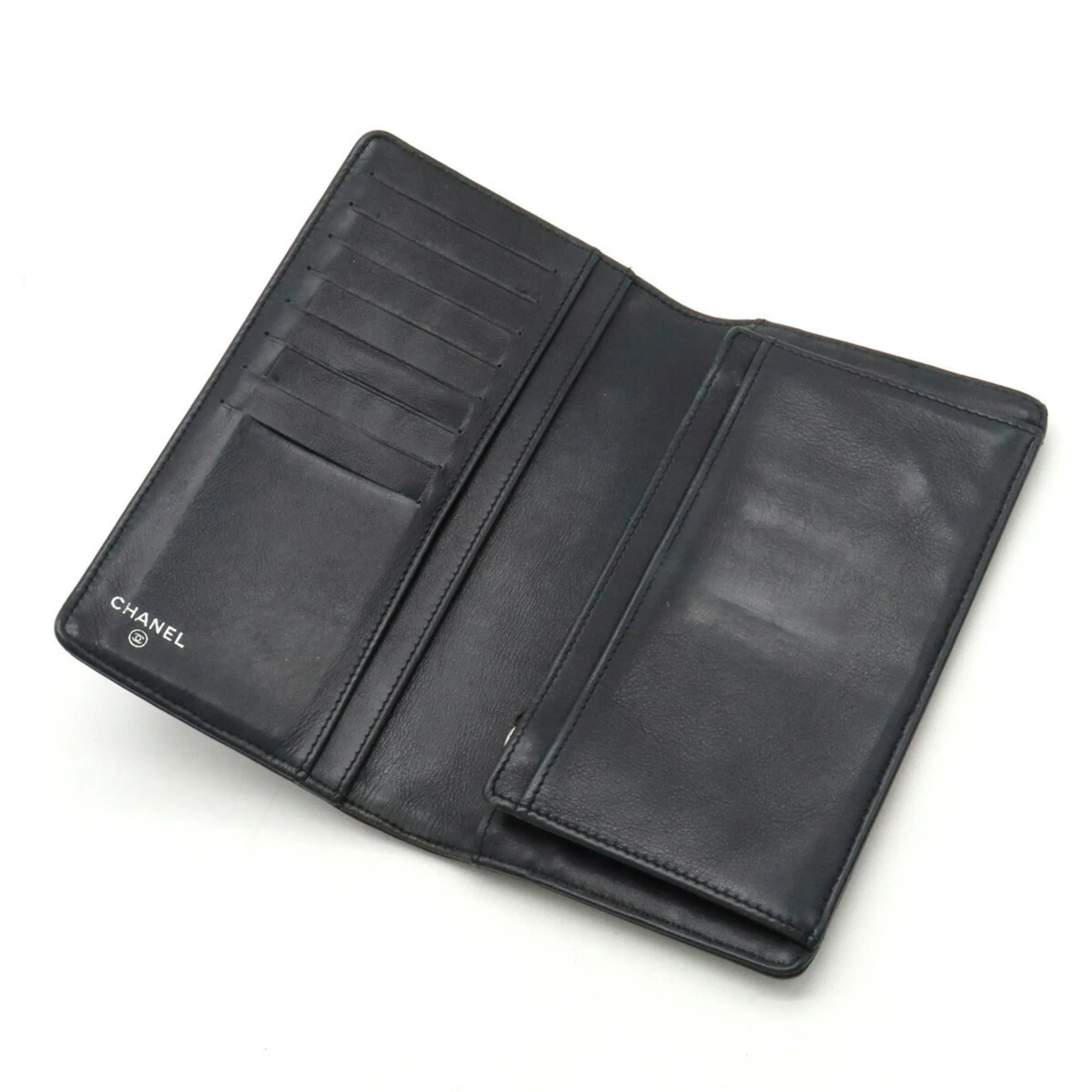 CHANEL Camellia Motif Here Mark Bifold Patent Leather Enamel Black A36544