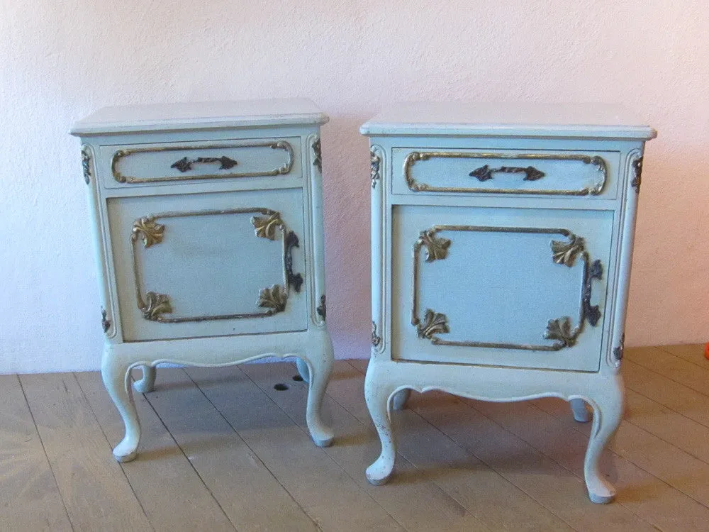 Cousin Debbie's parlour cabinets