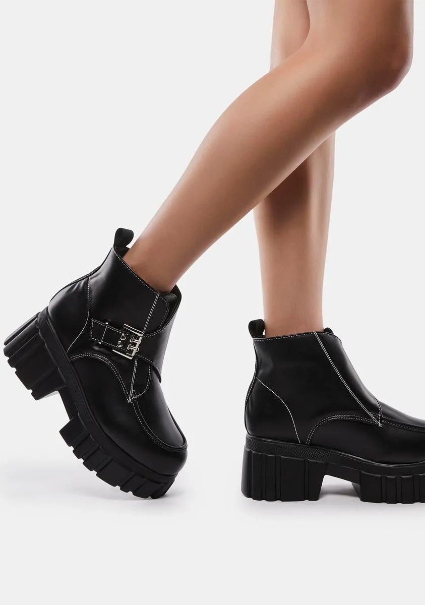 Mandoras Ankle Boots