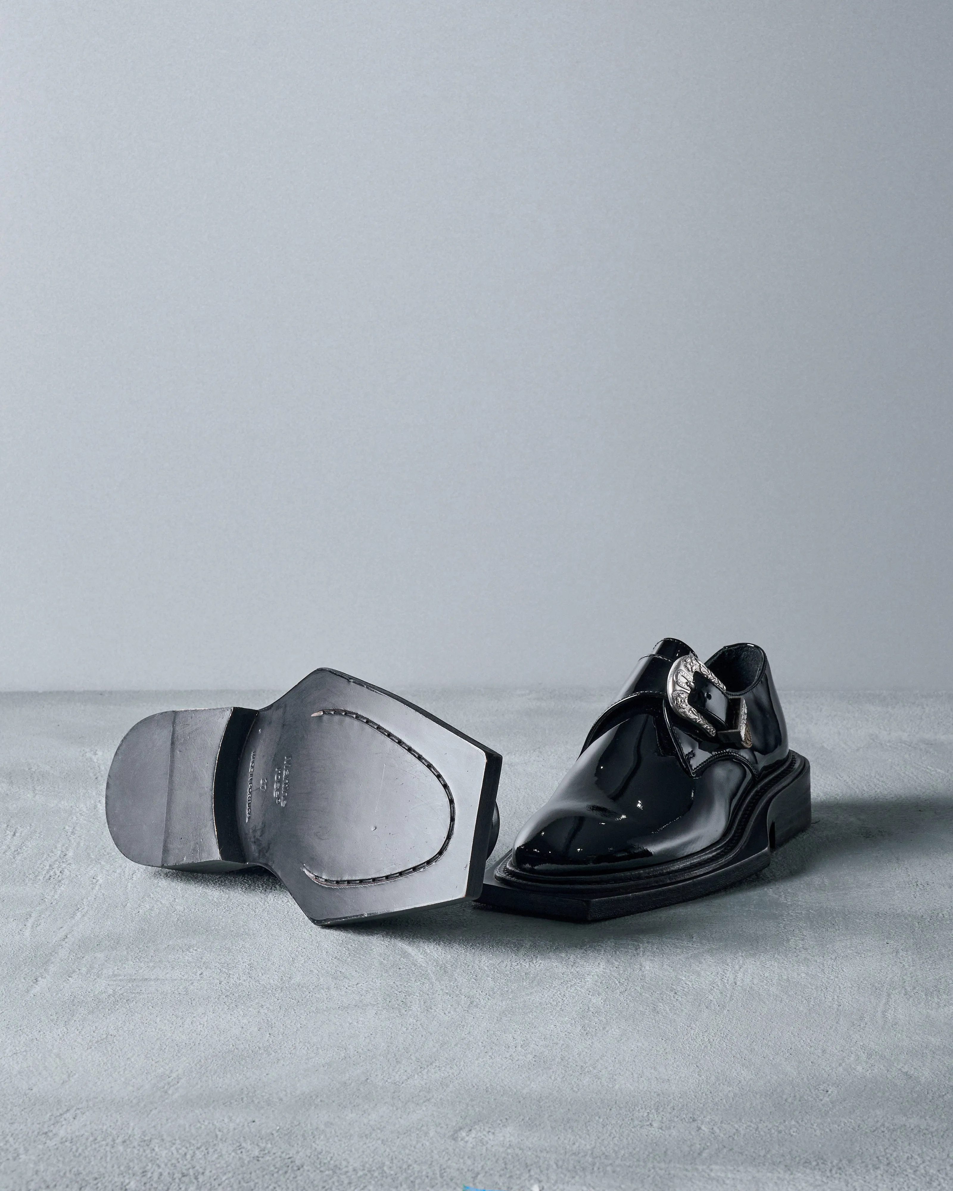 Martine Rose Patent shoom loafer
