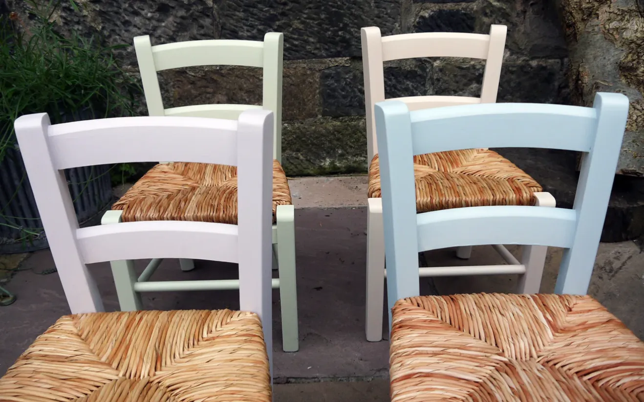 Plain wooden rush seat children's chair available raw to be painted by you or hand painted from the colour chart provided.