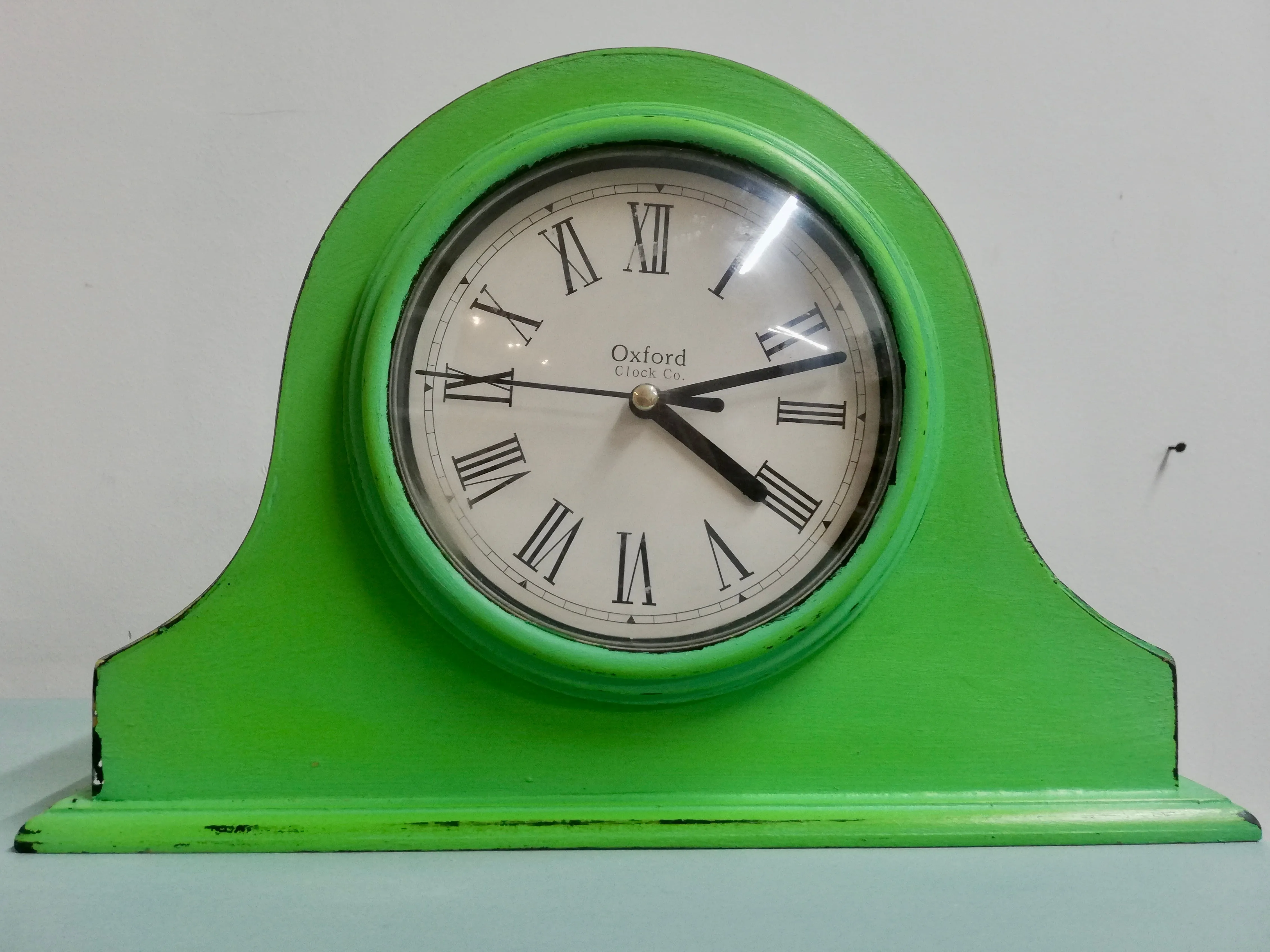 Revamped mantlepiece clock in zesty Green