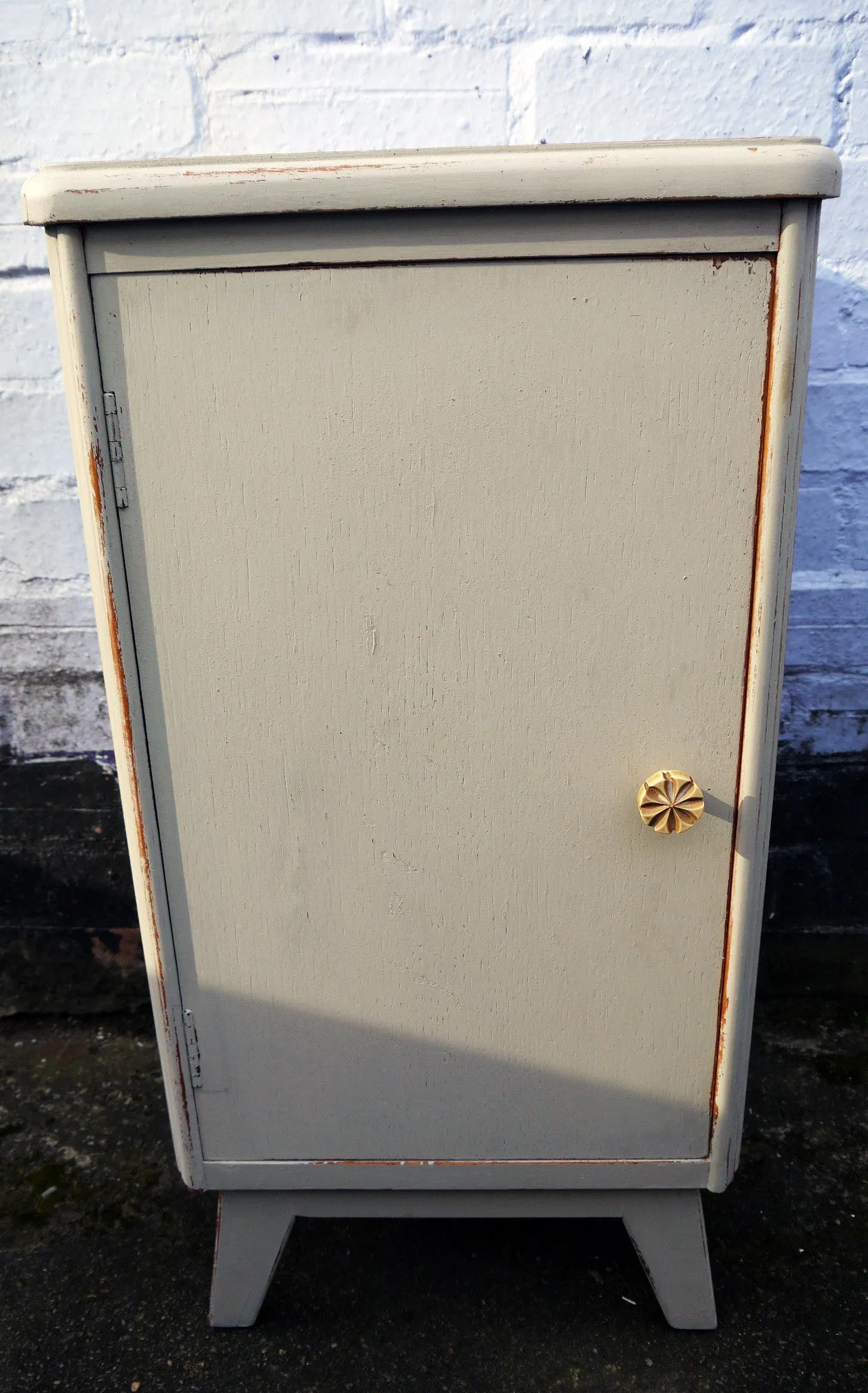 Vintage bedside cabinet hand painted in Miss Mustard Seed Milk Paint Schloss